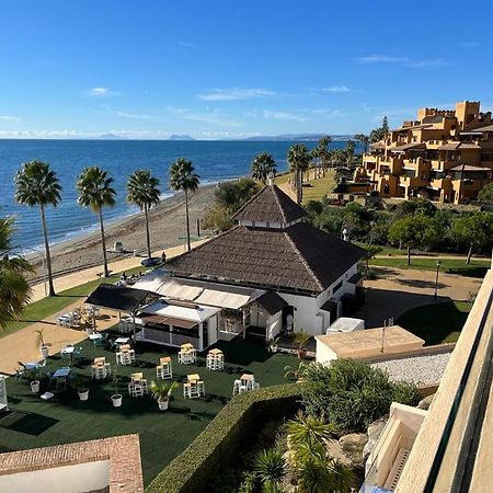 Bahia De La Plata Seafront Apartment Estepona Bagian luar foto